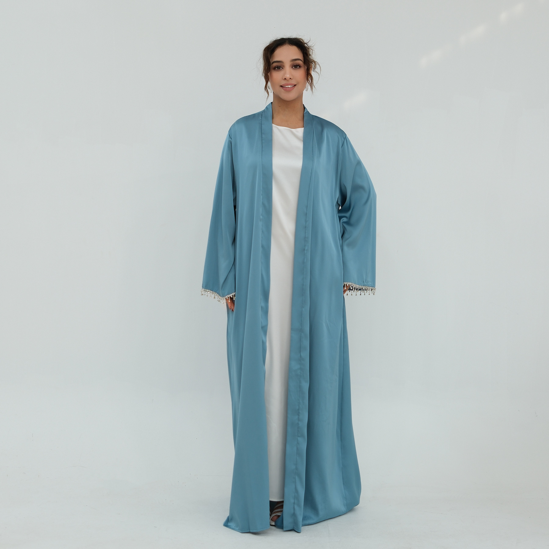 Middle Eastern Plus-Size Long-Sleeve Beaded Cardigan - Image 3