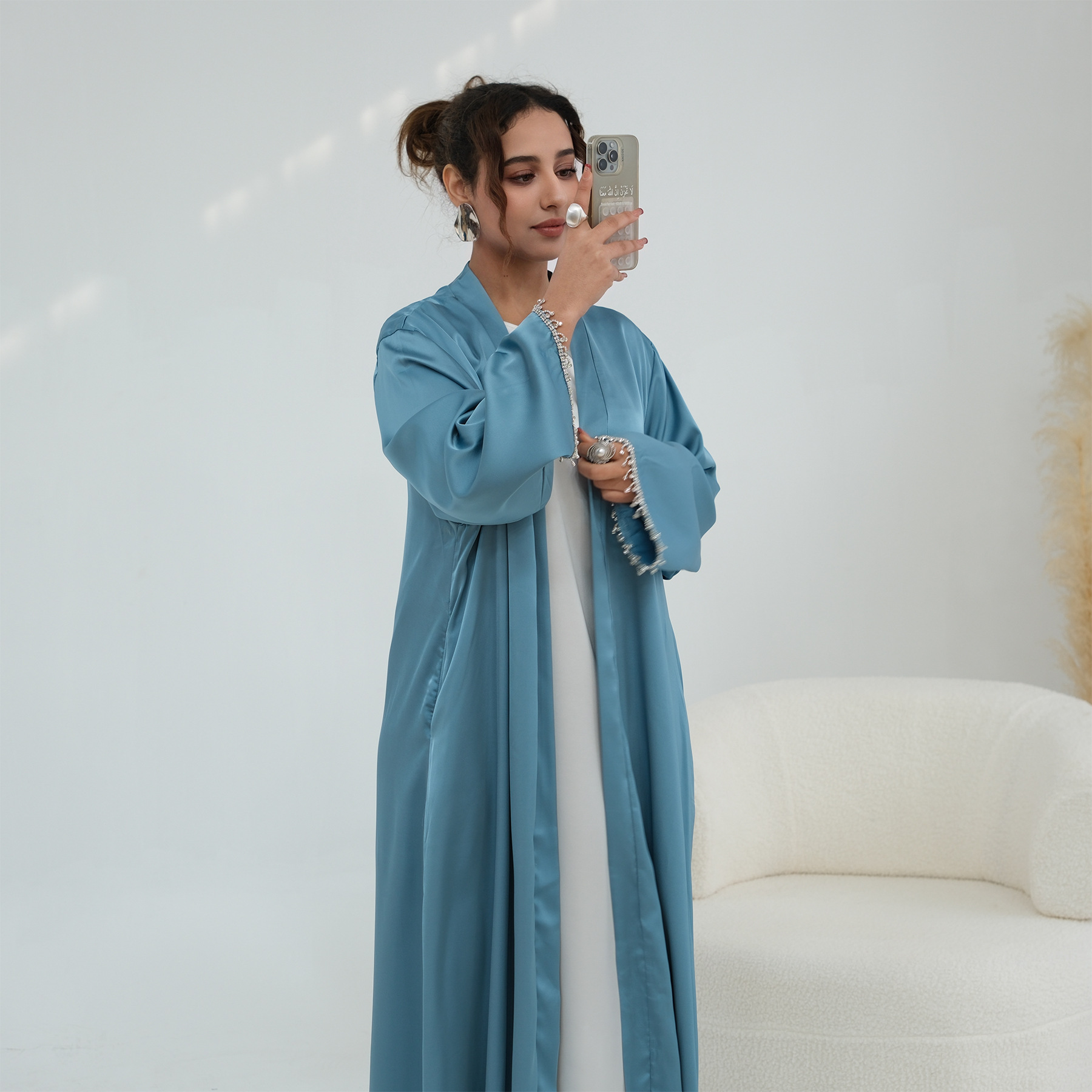 Middle Eastern Plus-Size Long-Sleeve Beaded Cardigan - Image 4